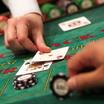 Online Blackjack Gegen Andere Spiele